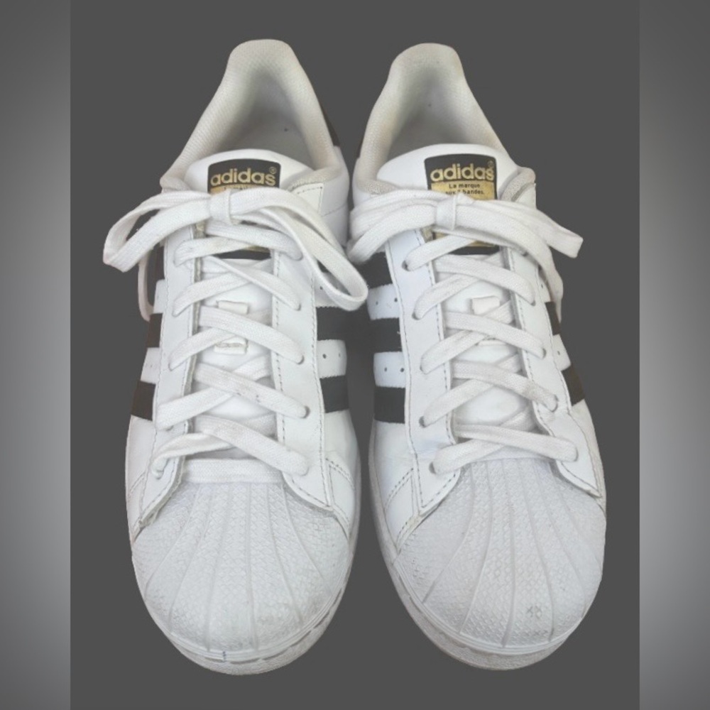 adidas Superstar wht w blk strp unisex snkrs MN 9.5 - 10 WM 11.5 PLEASE READ - Picture 3 of 12